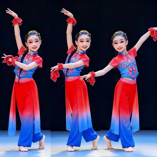俏小妞儿童演出服手绢花舞蹈服古典舞飘逸元旦新款东北秧歌服装女