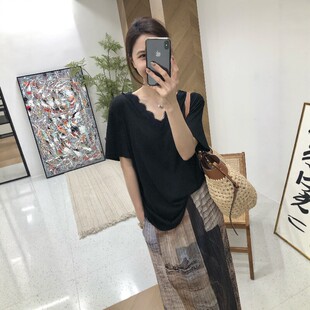 2026夏季新款天丝浪漫通勤蕾丝拼接V领短袖T恤女百搭显瘦气质上衣