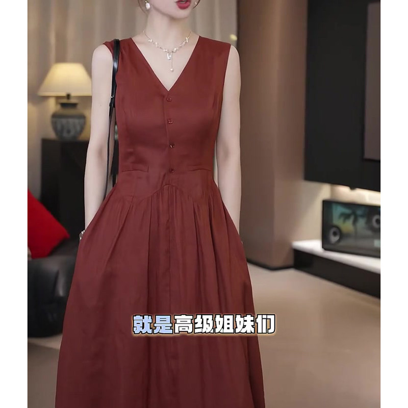 纯色连衣裙女2026年夏季新款潮