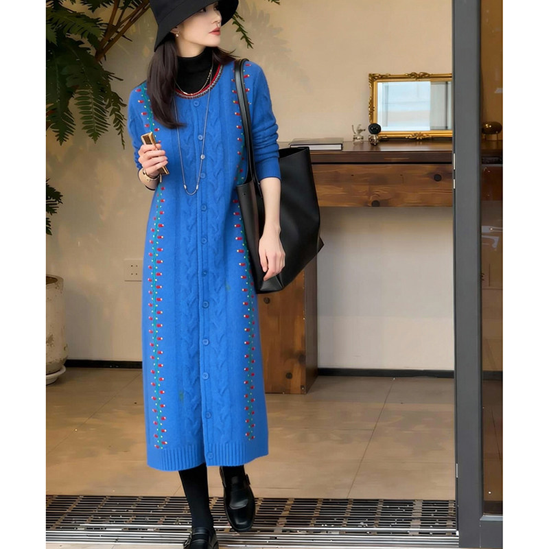 复古几何风蓝色麻花针织连衣裙女长袖宽松圆领休闲气质显瘦长款潮