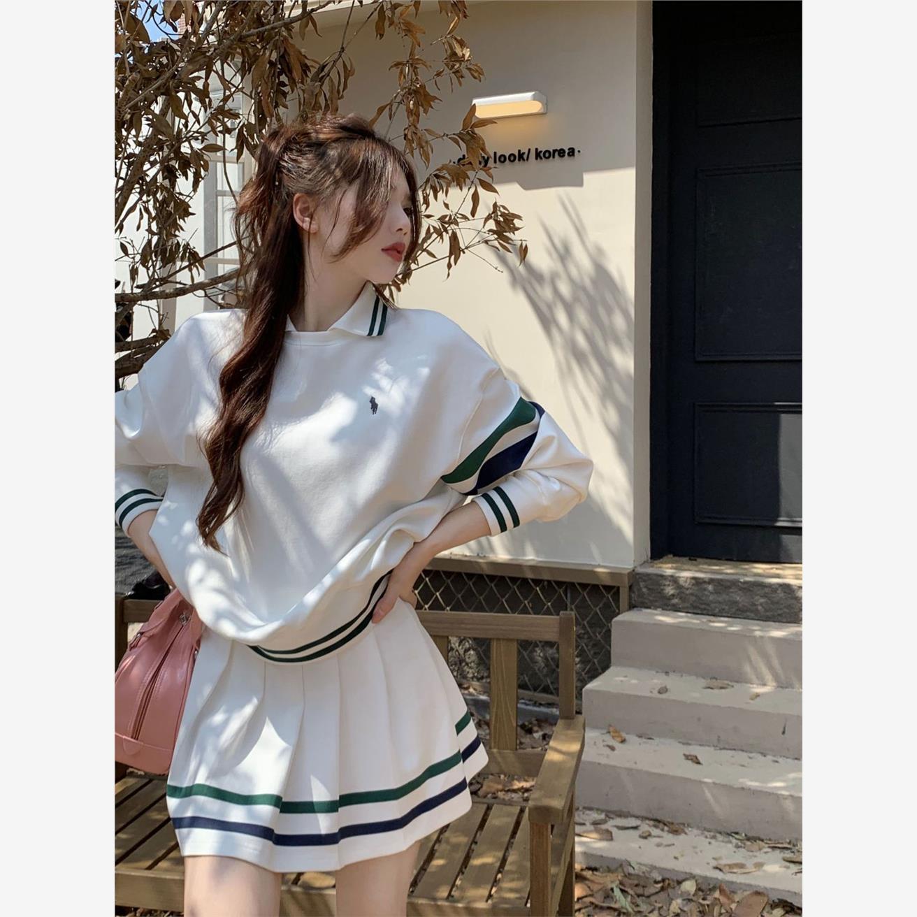 早秋条纹运动Polo领长袖外套