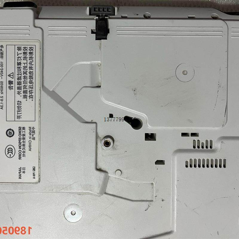 爱普生cbs04投影仪,画质清晰,没有遥控器了,成色不是特别议价