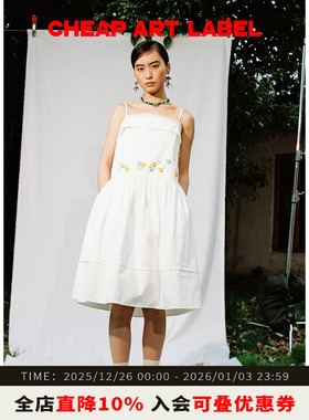 cheap art label 蕾丝钉珠绣花可调节吊带白色连衣裙女25秋冬新品