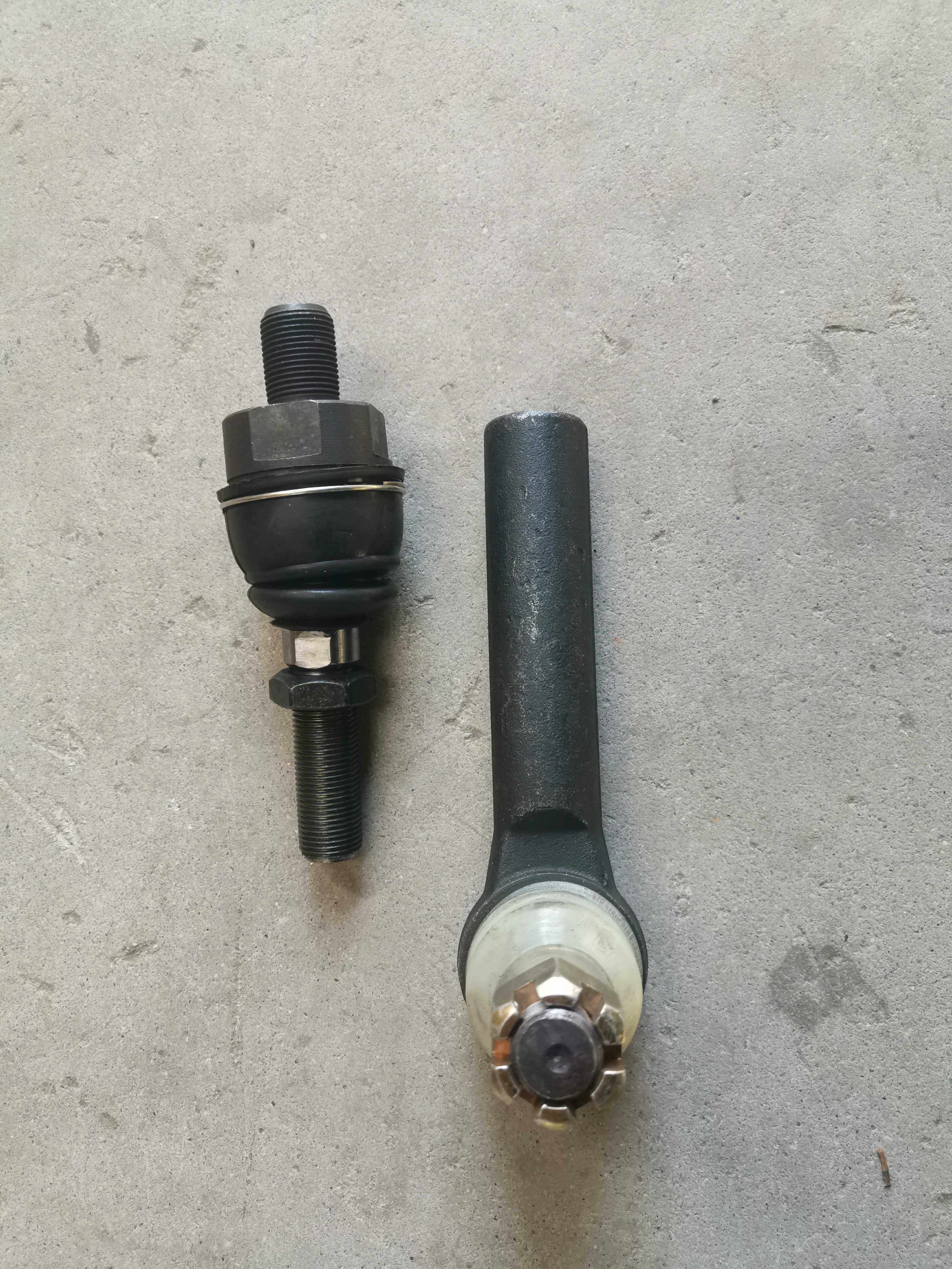 农机配件耕王沭河路通554/604拖拉机前桥双向穿心油缸转向球头