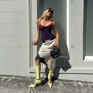 fanci club 代购带花朵choker塑身鱼骨胸衣抹胸上衣