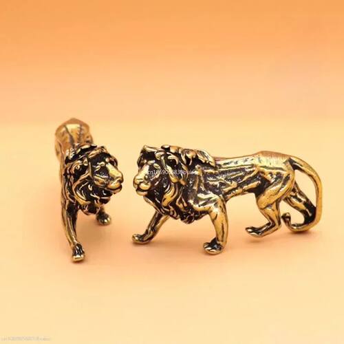Mini Lion Casting Animal Figurine Retro Style Metal Sculptur