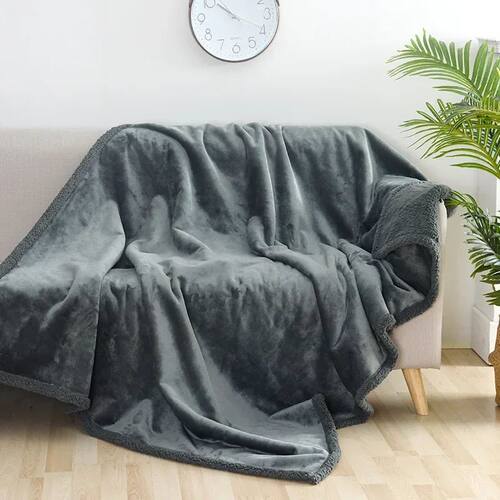 Luxury Shaggy Blanket Winter Warm Cosy Romantic Couple Water