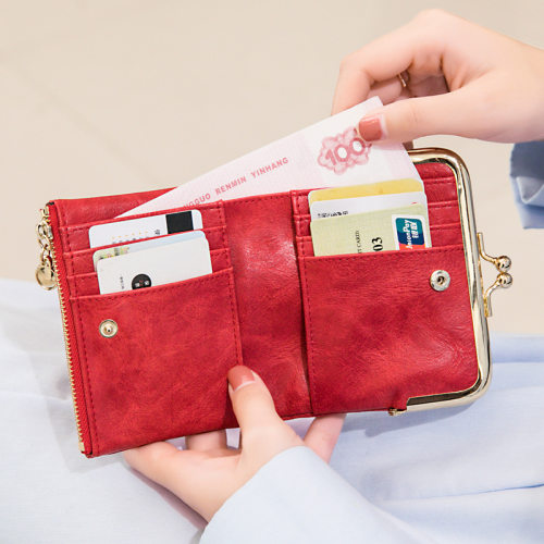 Female Printed Leather Goods Short Wallet Women 2025 Clip in