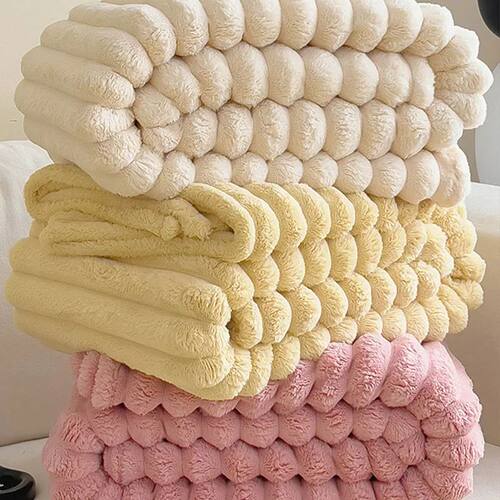 New Artificial Rabbit Plush Autumn Warm Blankets for Beds So