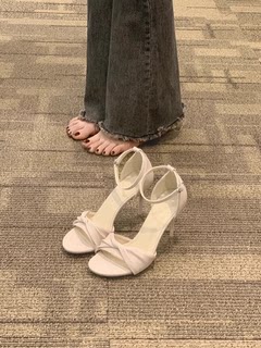细跟凉鞋女2025夏季新款百搭法式气质小个子一字扣带高跟鞋不累脚