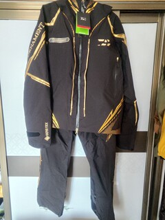 24新款防大雨四季矶钓服钓鱼服三层压胶冲锋衣冲锋裤套装防水GTX