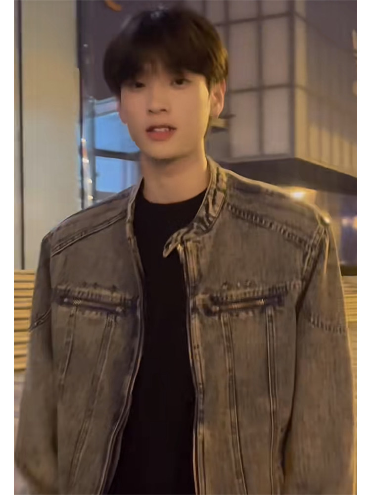 가을 남성용 쇼트 숄더패딩 데님 재킷 워싱 앤 디스트레스드 니치 디자인 재킷 고급스럽고 핸섬한 남성복