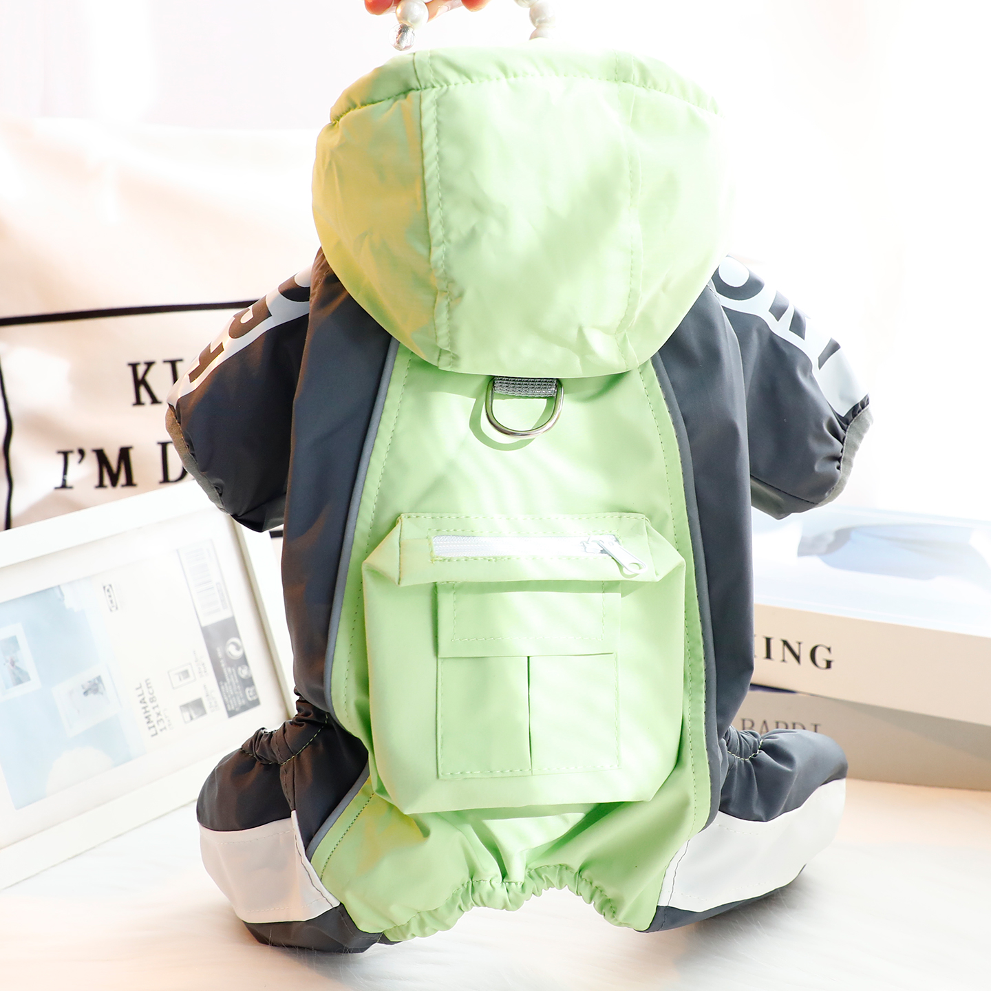 可牵引  男女狗狗都能穿