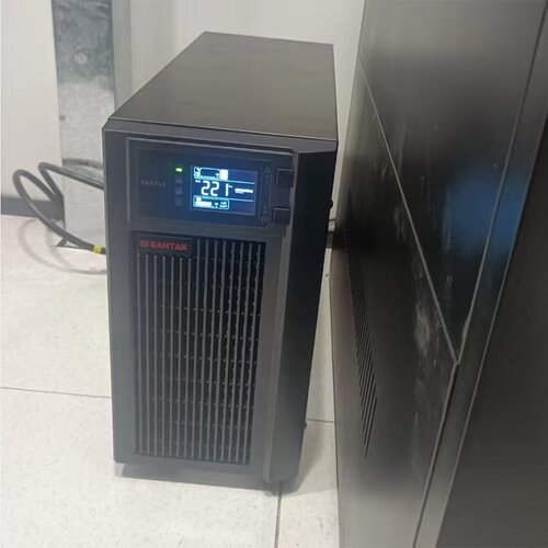 山特UPS电源10KVA/10KW外置电池