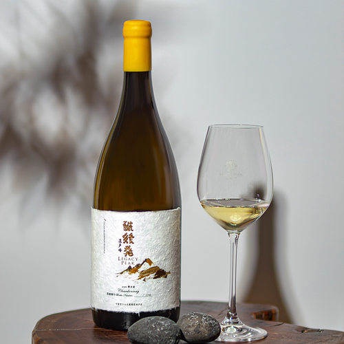 1.5L大瓶宁夏Legacy Peak留世酒庄遗产峰霞多丽干白葡萄酒202*年