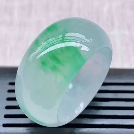 天然缅甸A货翡翠扳指冰种飘花玉石指环男女款玉戒圈玉石戒指玉戒