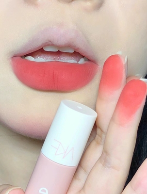 怎么涂都显白！韩系嫩妹伪素颜 西柚蜜桃色口红 akf唇泥em21 正品