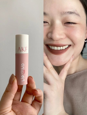 巨显白！akf唇泥m09焦糖巧克力色