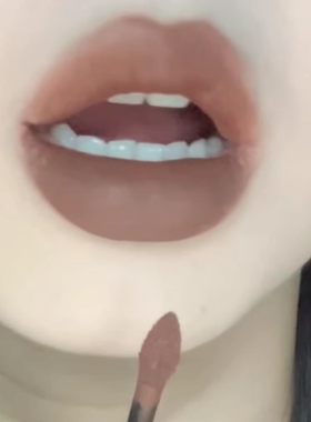 黄皮深唇口棕！高级感巧克力色咖啡色吃土棕色口红 木柯诗唇泥v05