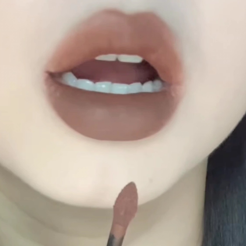 黄皮深唇口棕！高级感巧克力色咖啡色吃土棕色口红 木柯诗唇泥v05