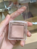 伪素颜低保和眼部打底 juduo橘朵眼影单色35烤奶茶色哑光腮红