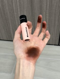 棕门永存!秋冬美拉德摩卡陶土棕巧克力色口红哑光 木柯诗唇泥v05