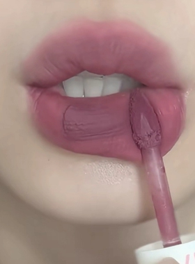 橄榄皮新色！akf唇泥m28烟熏芋泥低饱和干枯玫瑰灰粉紫调口红