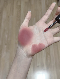 好适合黄皮~木柯诗唇泥v15烟粉话梅干枯玫瑰低饱和灰粉色哑光口红