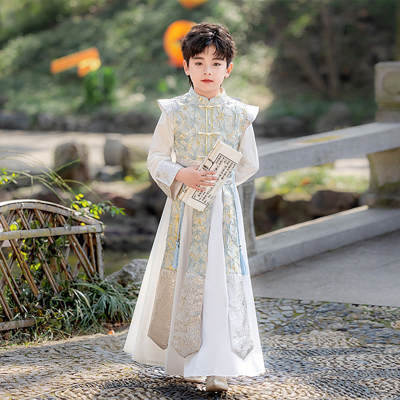2025春夏款汉服男童中国风演出服