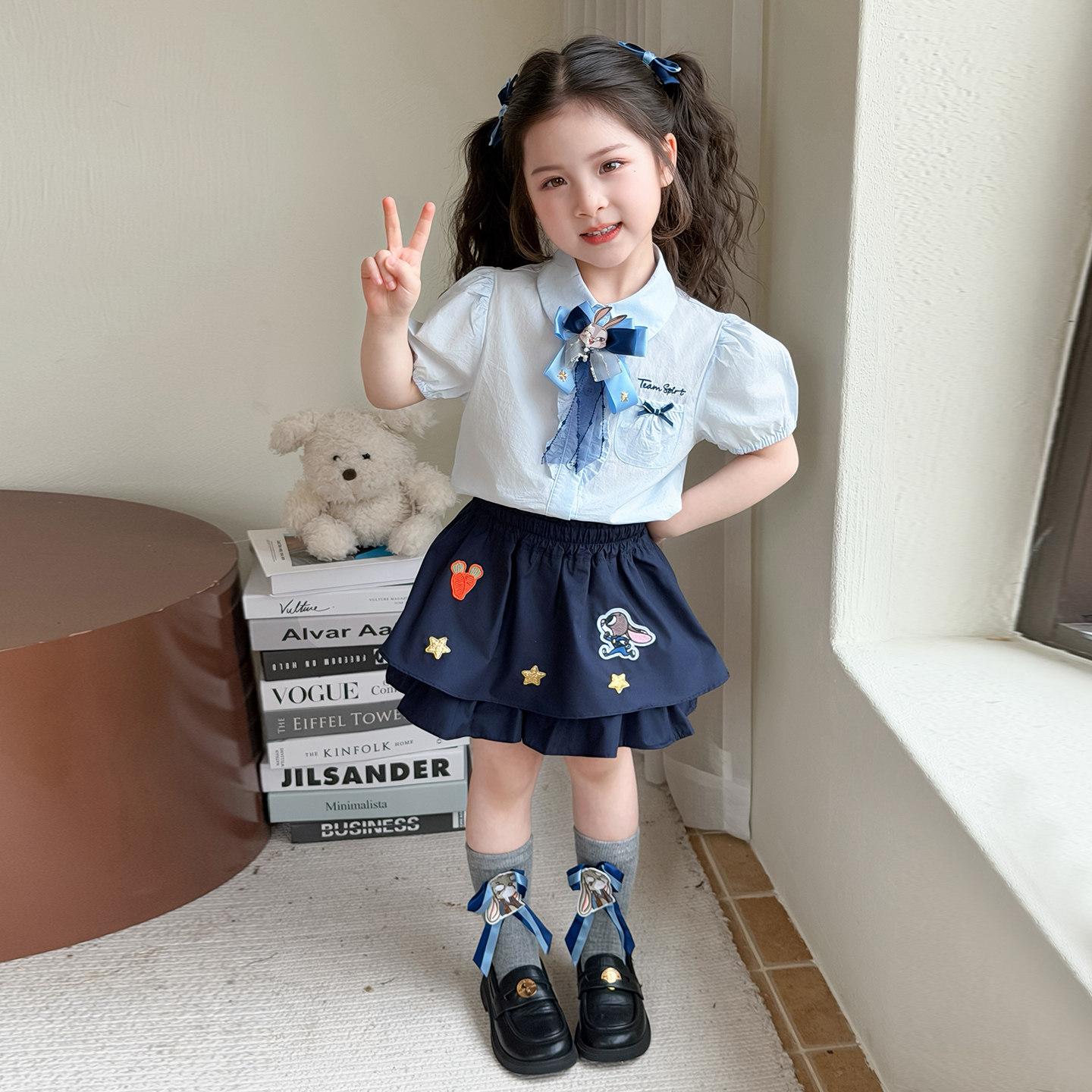 女童夏款短袖套装2026新款女宝宝休闲卡通朱迪尼克T恤短裤两件套