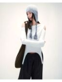 越在线越南小众品牌Cuddle新款 纯色圆领路肩长袖 小心机T恤