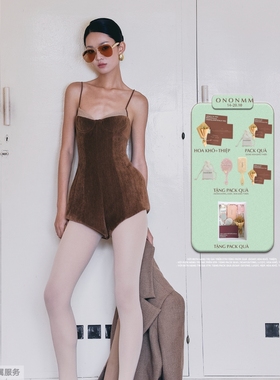 越在线越南小众ononmade新款丝绒吊带华丽修身短款连体裤