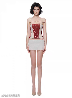 越在线越南小众doublebizz女团风性感抹胸鱼骨波点修身短裙套装