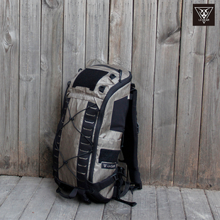 新款 Gear官方 咆哮蟋蟀休闲通勤户外机能防水背包双肩包 Lii