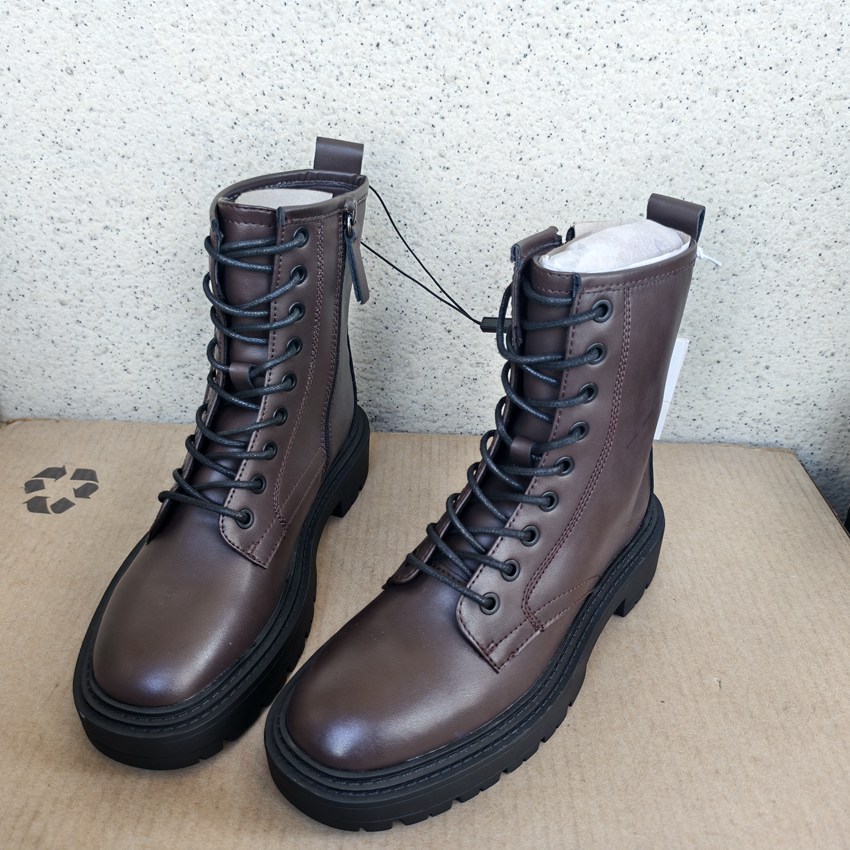 外贸厚底系带马丁靴短靴时装短靴