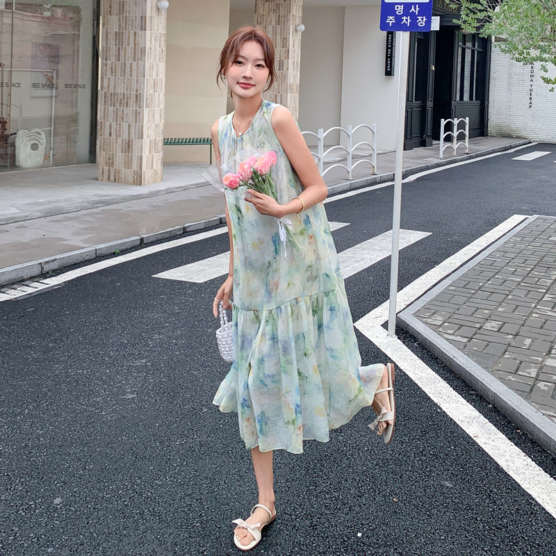 温柔风碎花系带挂脖连衣裙女夏季新款法式海边度假森系A字裙长裙,女装连衣裙,2C111