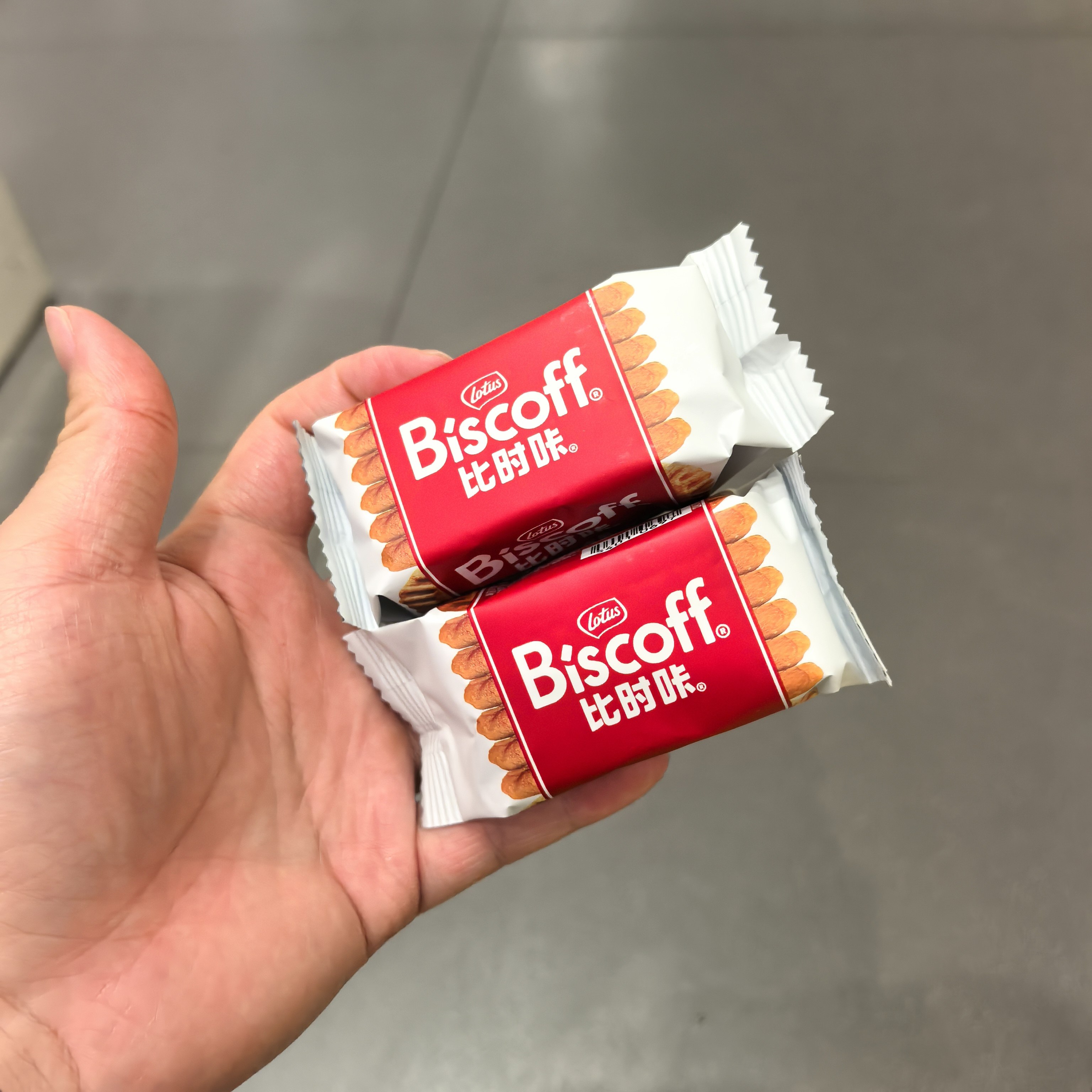lotusbiscoff比时咔焦糖酥性饼干图片