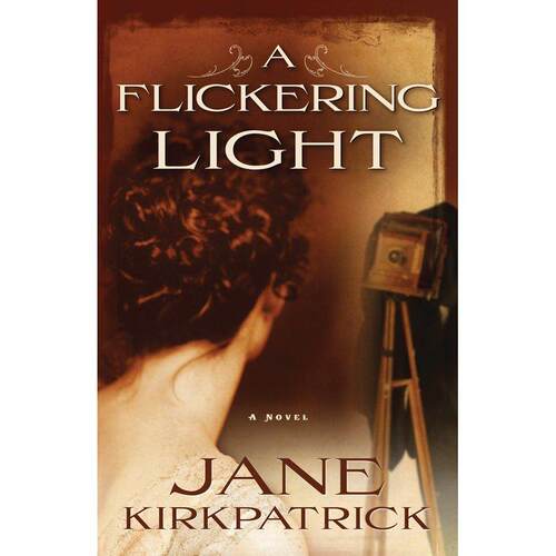 A Flickering Light企鹅兰登 英文原版