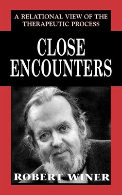 【预售 按需印刷】Close Encounters