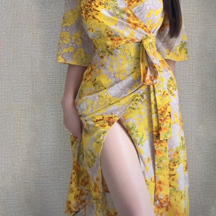 金黄色战袍网红V领伪娘变装连衣裙性感大吗法式风情气质碎花长裙