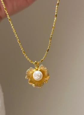 法式复古拉丝镶钻珍珠贝壳项链