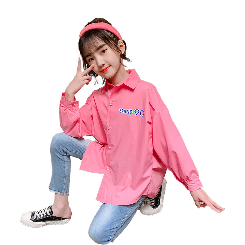 童装2024新春秋装款潮韩版上衣洋气儿童长袖宽松白色女童字母衬衫