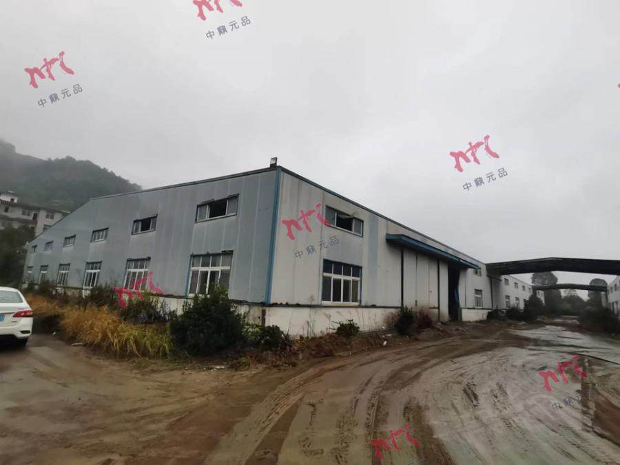 2月2日宜春食品公司名下两宗工业用地使用权、已办证的建筑物、未证的建筑物、构筑物、存放在厂房内的机器设备、办公家具、绿化苗木及附属配套设施网络拍卖公告