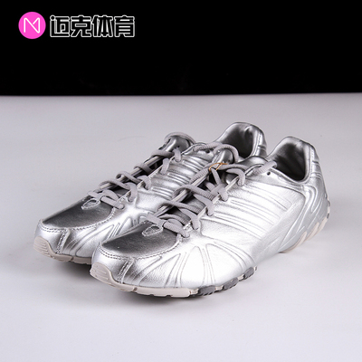 Adidas时尚百搭低帮运动休闲鞋