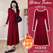 显瘦中长款 孕妇连衣裙秋冬2026新款 红色设计感法式 针织内搭毛衣裙