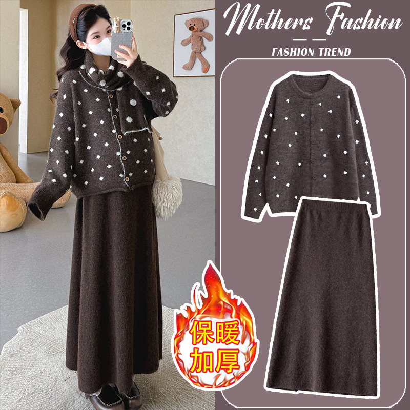 孕妇连衣裙咖色套装秋冬2025新款