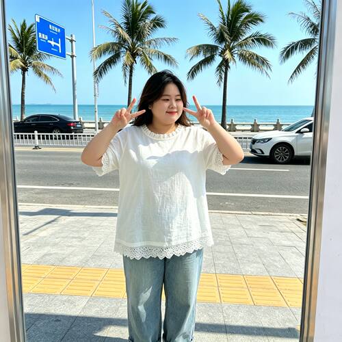 特大码300斤胖mm高级感时尚蕾丝T恤女木耳边圆领宽松夏季上衣女潮