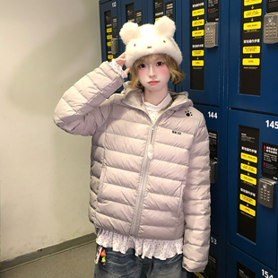 文文不乖甜酷小熊耳朵连帽排骨羽绒服90白鸭绒女冬季轻薄保暖外套