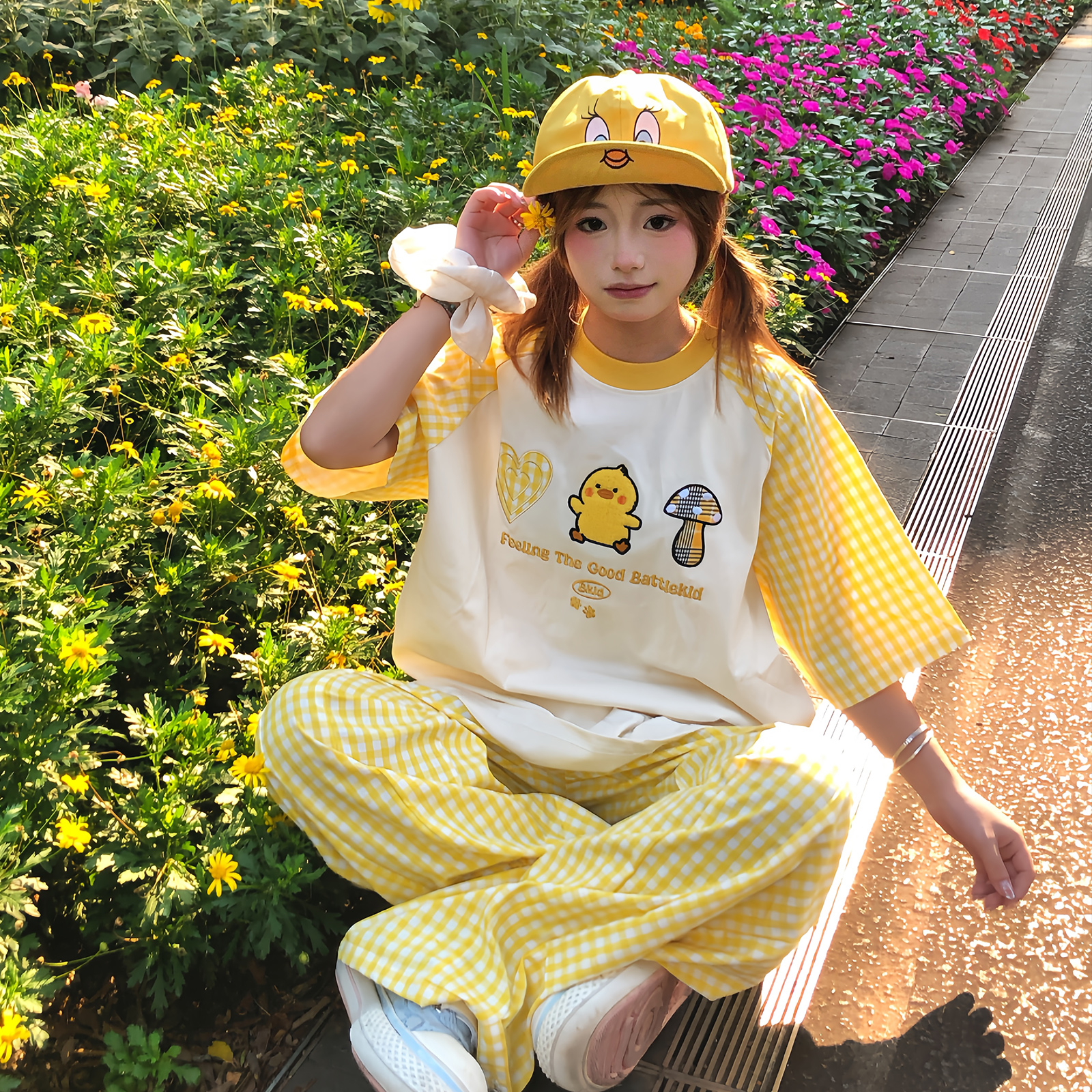 文文不乖 美式复古刺绣格子拼接插肩袖T恤女夏季宽松慵懒休闲上衣