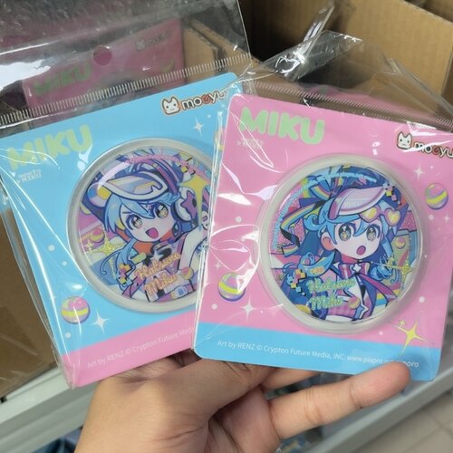 萌域初音未来镜遇复古与未来系列徽章65mm圆形吧唧国谷日漫二次元